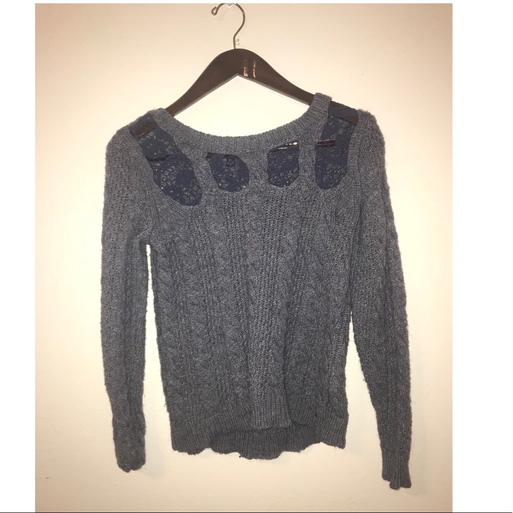 American eagle navy sweater